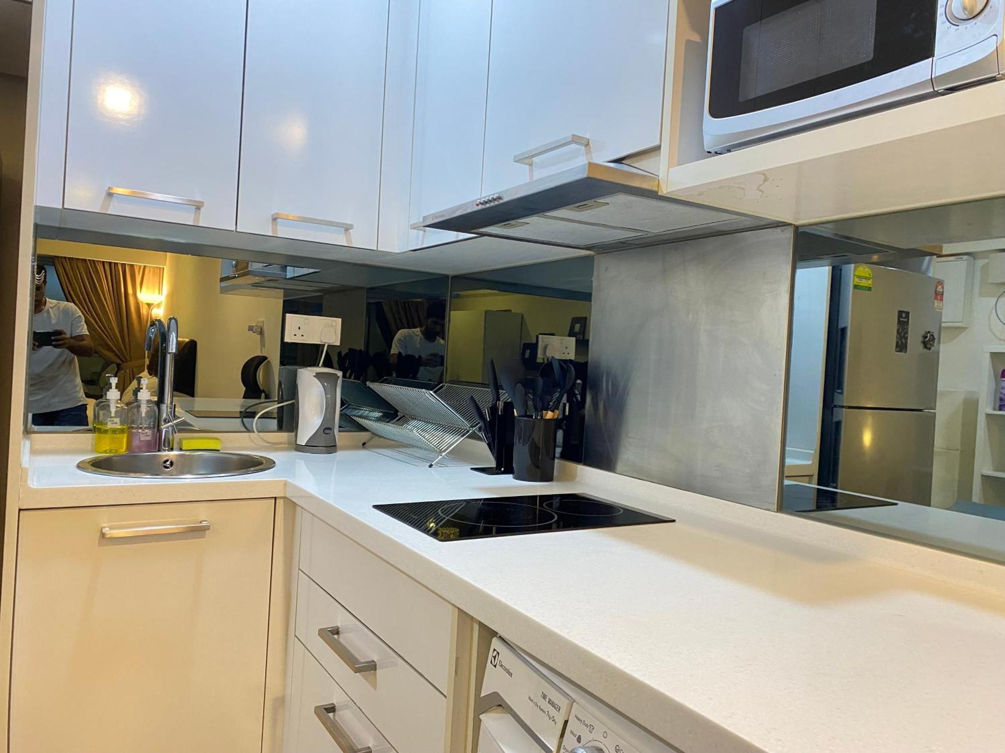 Apartment Near Klcc By Grihoz Куала Лумпур Стая снимка