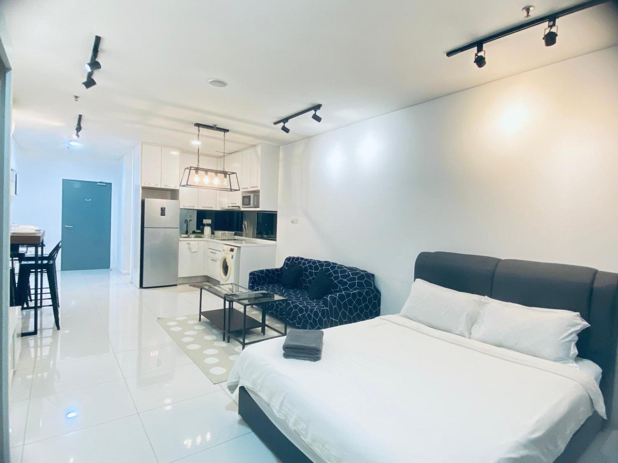 Apartment Near Klcc By Grihoz Куала Лумпур Екстериор снимка